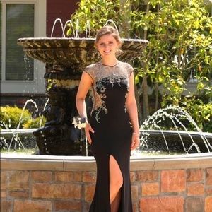 Le Femme size 4 black with gold/silver dress